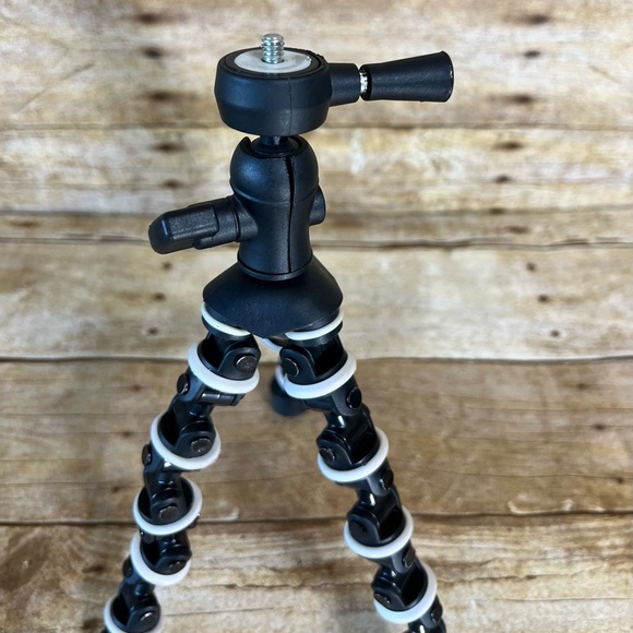 Camera Tripod and Microphone 12 Feet Cable Set - Picture 3 of 7